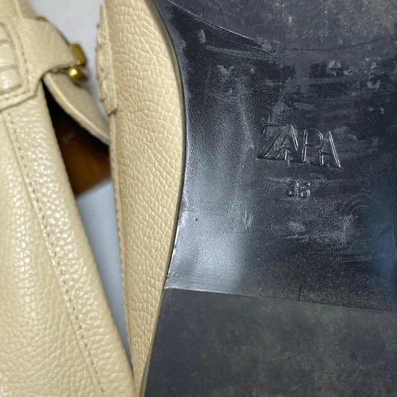 Zara Beige Loafers with Gold Detail - Picture 5 of 5